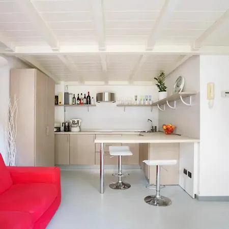 2 Floor Loft In Navigli Fashion District Milan
