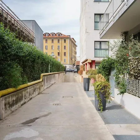 Appartement 2 Floor Loft In Navigli Fashion District Milan