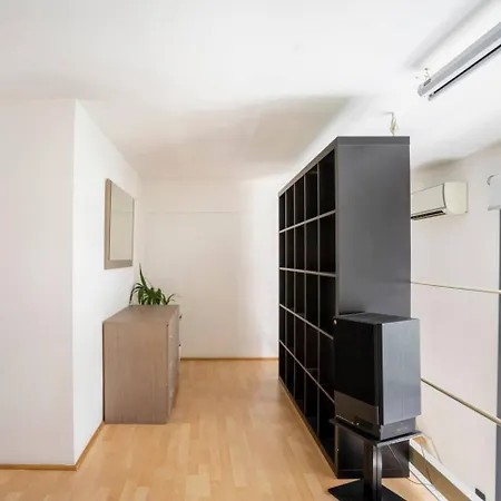 2 Floor Loft In Navigli Fashion District