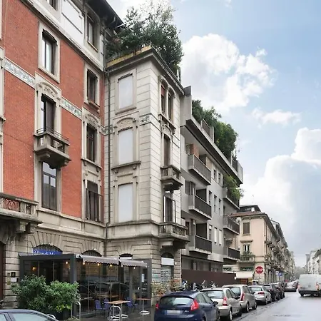 Apartment St Milan