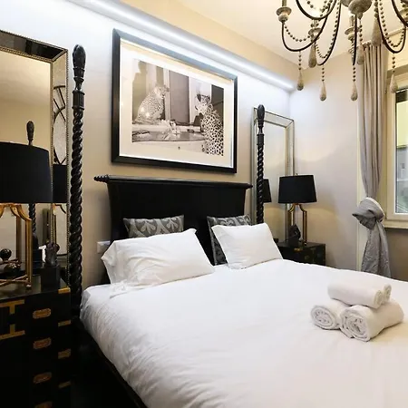 Apartment St *
