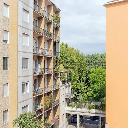 Retreats Navigli Appartement *