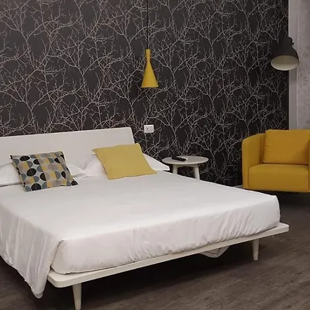 Marcona24 4* Mailand