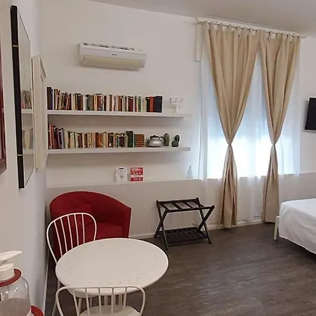 Hotel apartamentowy Marcona24 Mediolan