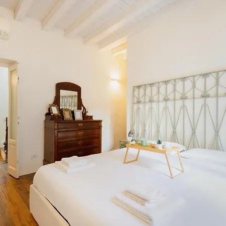 Easylife - Privata Con Giardino A Nolo Apartment