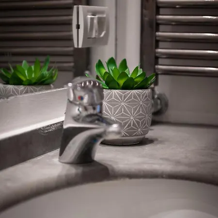Apartment Via Custodi Nest - Chic & Cosy *