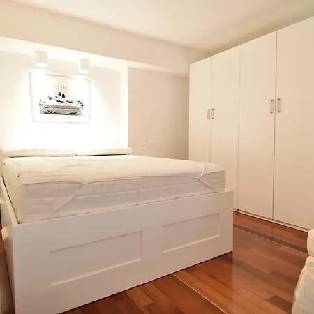 Luxury & Cozy 90 Sqm Flat Facing “bosco Verticale” Apartment