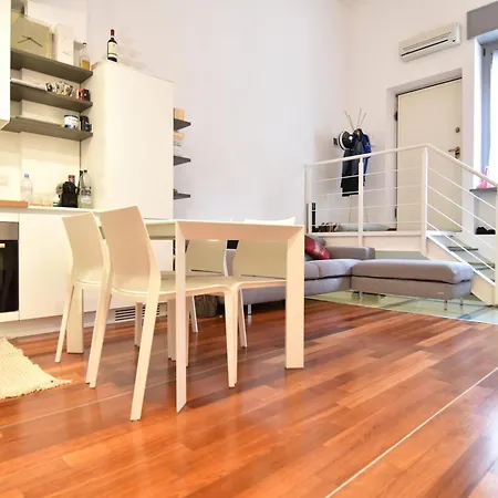Luxury & Cozy 90 Sqm Flat Facing “bosco Verticale” *