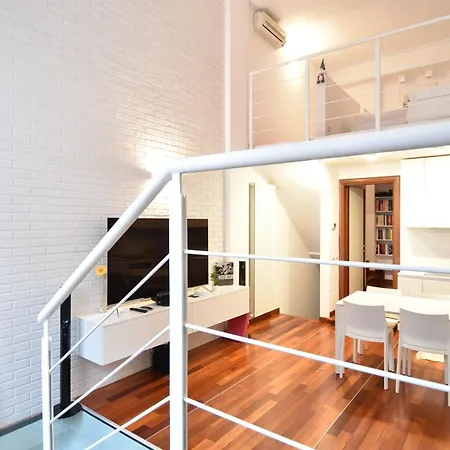 Luxury & Cozy 90 Sqm Flat Facing “bosco Verticale”