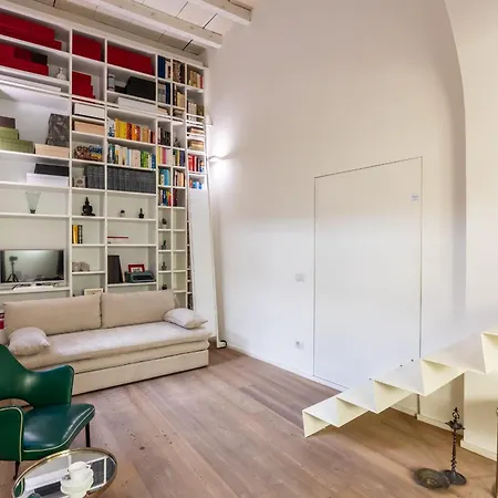 Luxury Duplex Flat With Sauna Few Steps From Duomo Apartment *