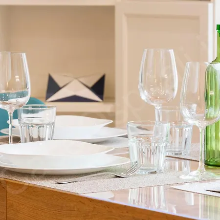 Appartamento Guesthost - Alices House Modern Milano