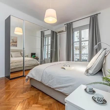 Aparthotel Art Around In Monti House Mailand