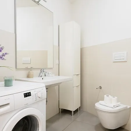 Easylife - Comfort Ed Eleganza Sui Navigli *