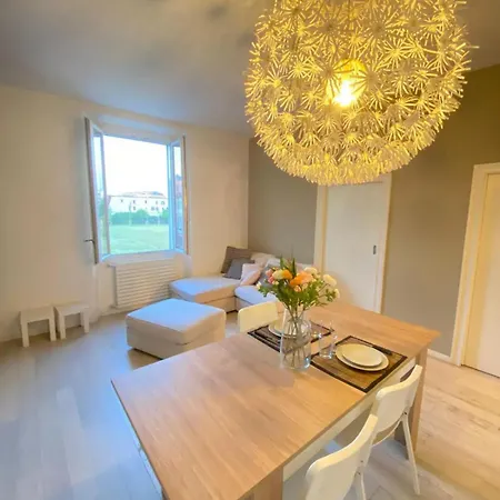 Lovely Flat In The Heart Of The Navigli アパート *