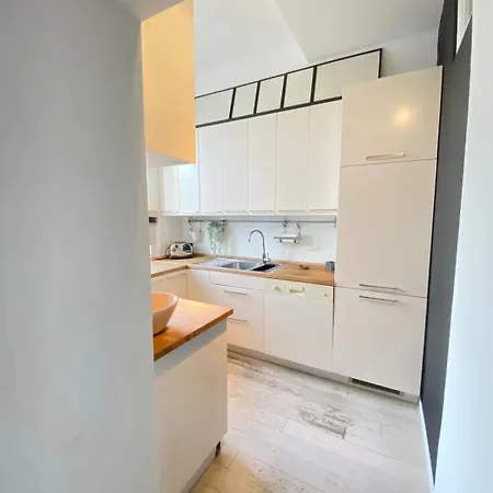 Lovely Flat In The Heart Of The Navigli アパート ミラノ