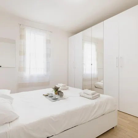 Easylife - Stile E Comfort Sui Navigli *