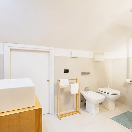 Apartment Easylife - Oasi Di Stile In Sant'ambrogio *