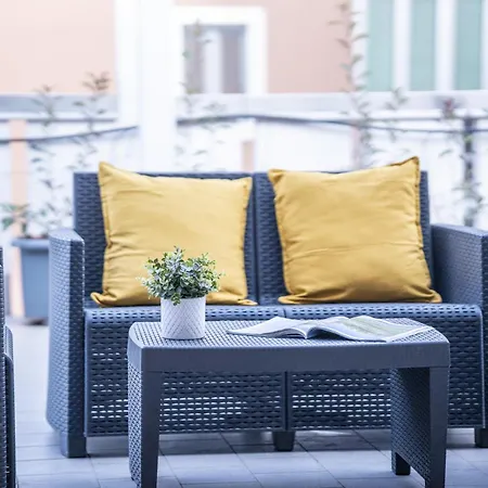 Rooftop Con Terrazzo - Duomo A 15 Minuti ميلان