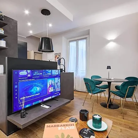 Moderno Bilocale Chic 8 Min Dal Duomo Милан