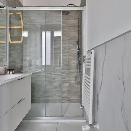Apartment Citta Studi Moderno Pop-house