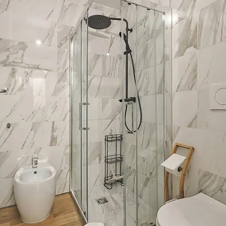 Apartment Joivy Cosy Flat In Cinque Giornate Square Milan