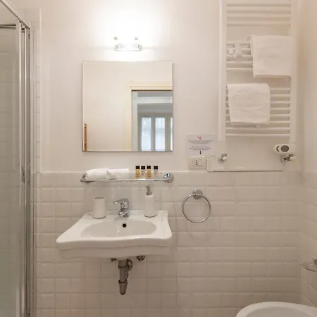 Alessandria, 4 - Fashion E Movida * ميلان