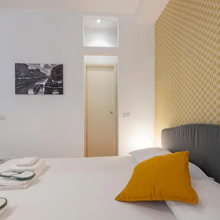 Alessandria, 4 - Fashion E Movida *