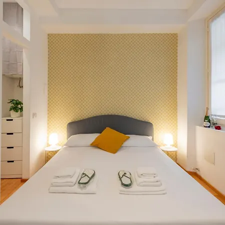 Alessandria, 4 - Fashion E Movida Apartment