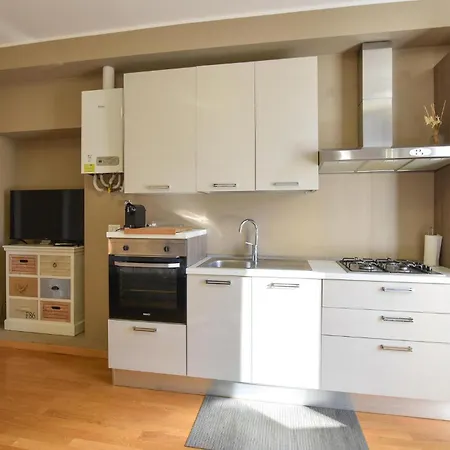 Stunning In With Kitchen Milaan