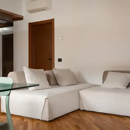 Apartamento Santa Tecla Living Varese 14 *