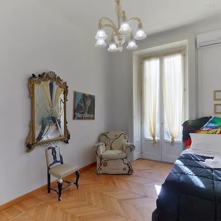 Apartment Duomo Di Milanola Casa Degli Artisti 5*