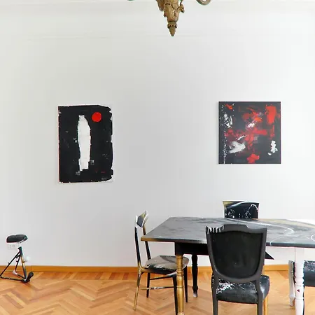 Duomo Di Milanola Casa Degli Artisti 5* Apartment *