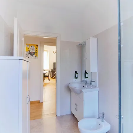 Lejlighed Duomo Di Milanola Casa Degli Artisti 5* *