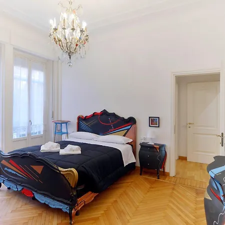 Duomo Di Milanola Casa Degli Artisti 5* *