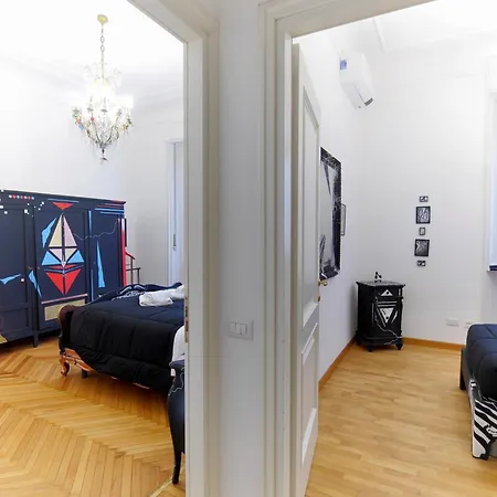Duomo Di Milanola Casa Degli Artisti 5* Apartment *