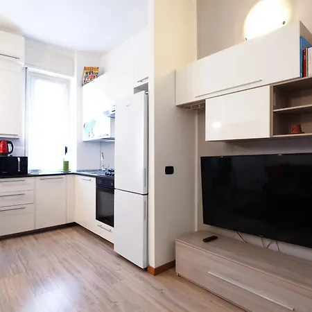 Primopiano - Palmaria Apartment Mailand