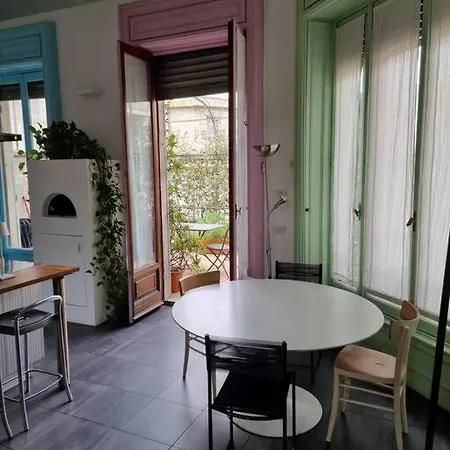 Attico Incantevole In Centro Citta Con Terrazzo Vicino Alle Sfilate Di Moda 米兰