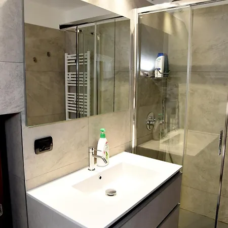 Viale Corsica 99 * Милан