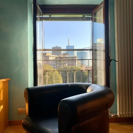 Apartment Timeless View In - Isola District *