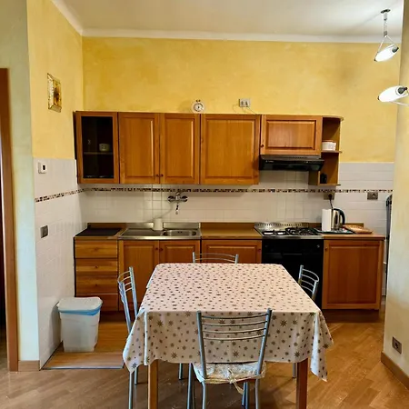Apartment Timeless View In - Isola District *