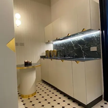 3 Minutes' Walk From The Duomo Cathedral Apartament Mediolan