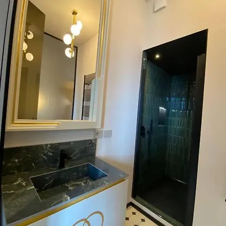 3 Minutes' Walk From The Duomo Cathedral Apartment