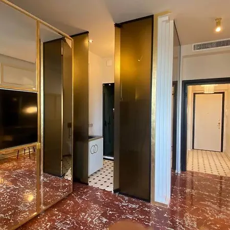 3 Minutes' Walk From The Duomo Cathedral Apartament Mediolan