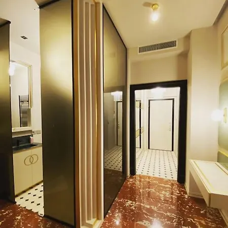 Διαμέρισμα 3 Minutes' Walk From The Duomo Cathedral *