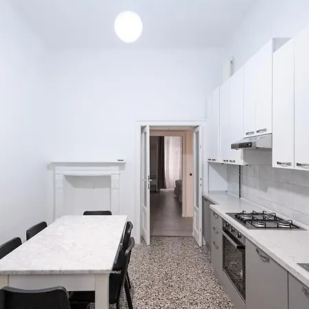 Apartman Elegante Quadrilocale Liberty In Zona Risorgimento *