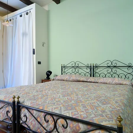 La Romantica