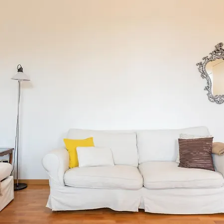 Mavi Flexyrent * Milánó