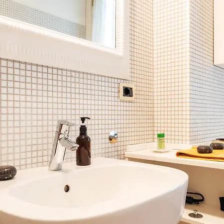 Mavi Flexyrent ميلان