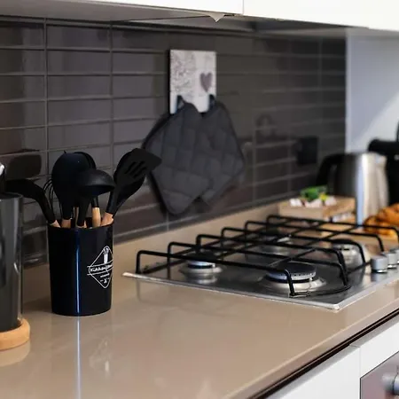 Comfort With Fast Wifi And Free Netflix * מילאנו