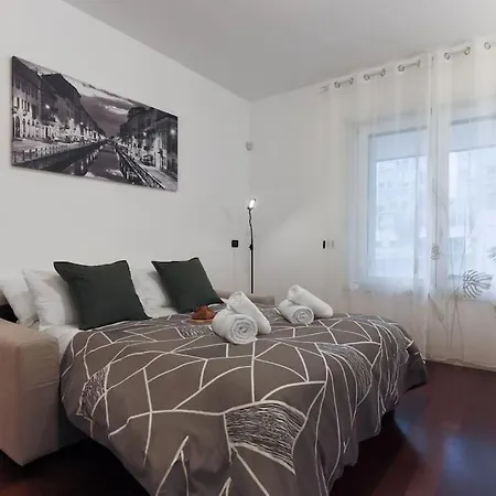 Comfort With Fast Wifi And Free Netflix דירה *